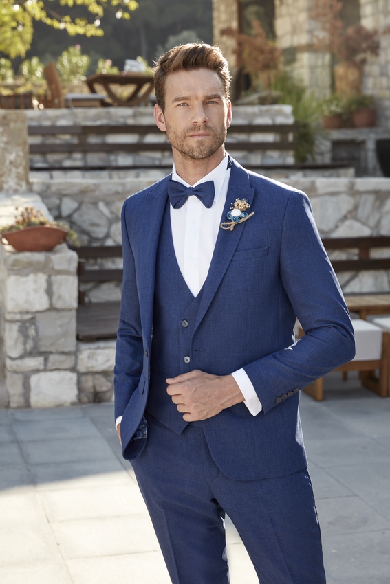 Photo d'un costume homme bohème bleu