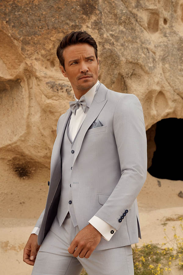 Costume gris perle