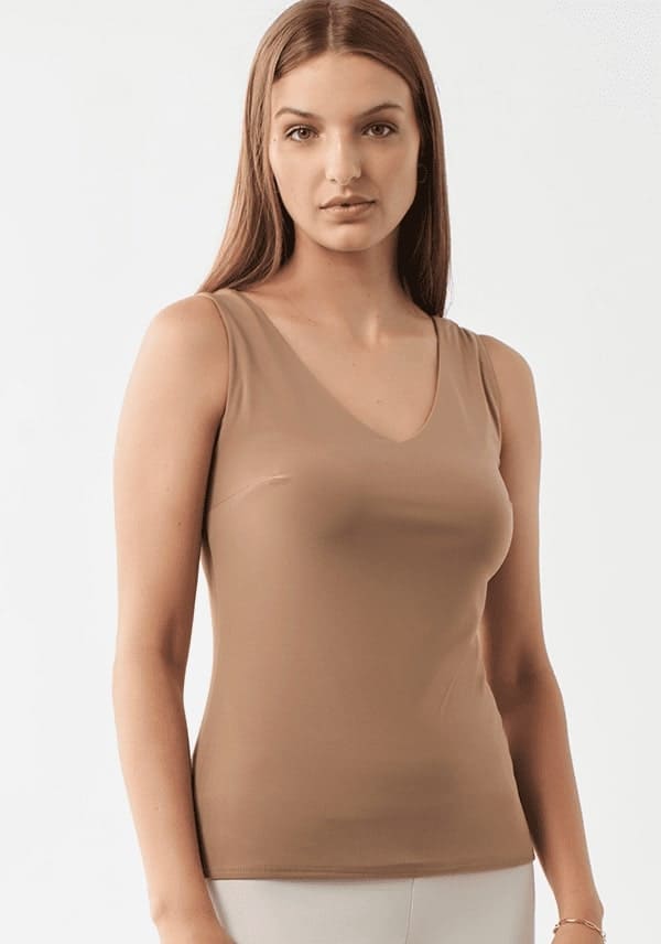 Photo débardeur femme beige