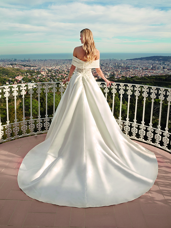 robe de mariage de la marque Sposa
